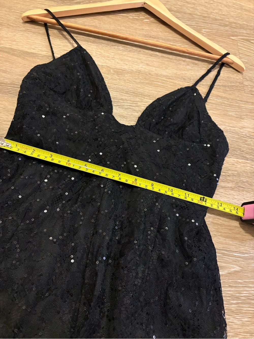 NWT PrettyLittleThing Strappy Lace Sequin Playsuit - Picture 9 of 11